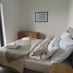 Nad Jeziorem Apartment